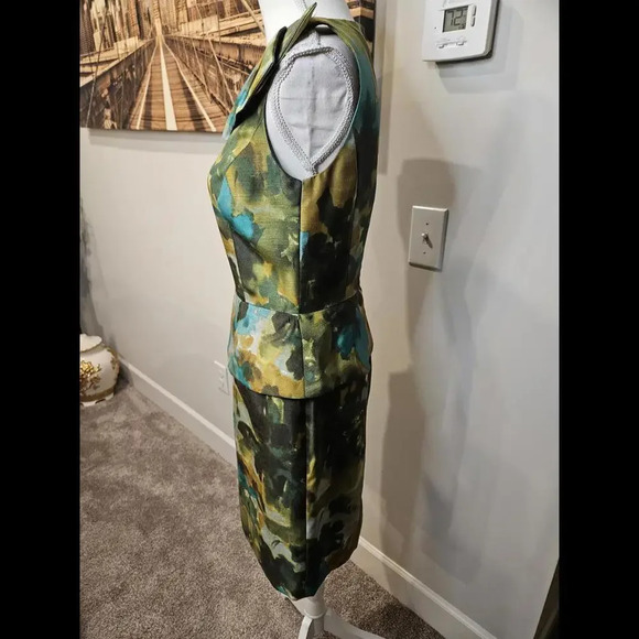 Elegant Multicolor Sleeveless Dress - Picture 7 of 8